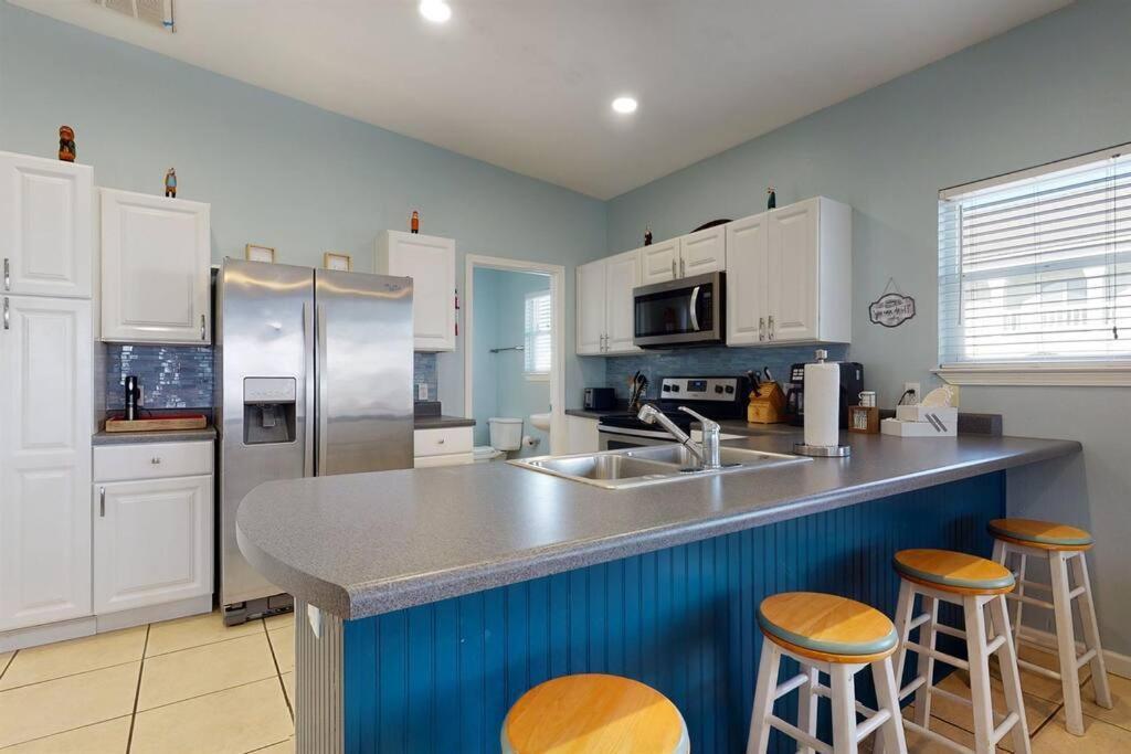 Eye-Catching Property W/ Picturesque Coastal Views Gulf Shores Eksteriør bilde