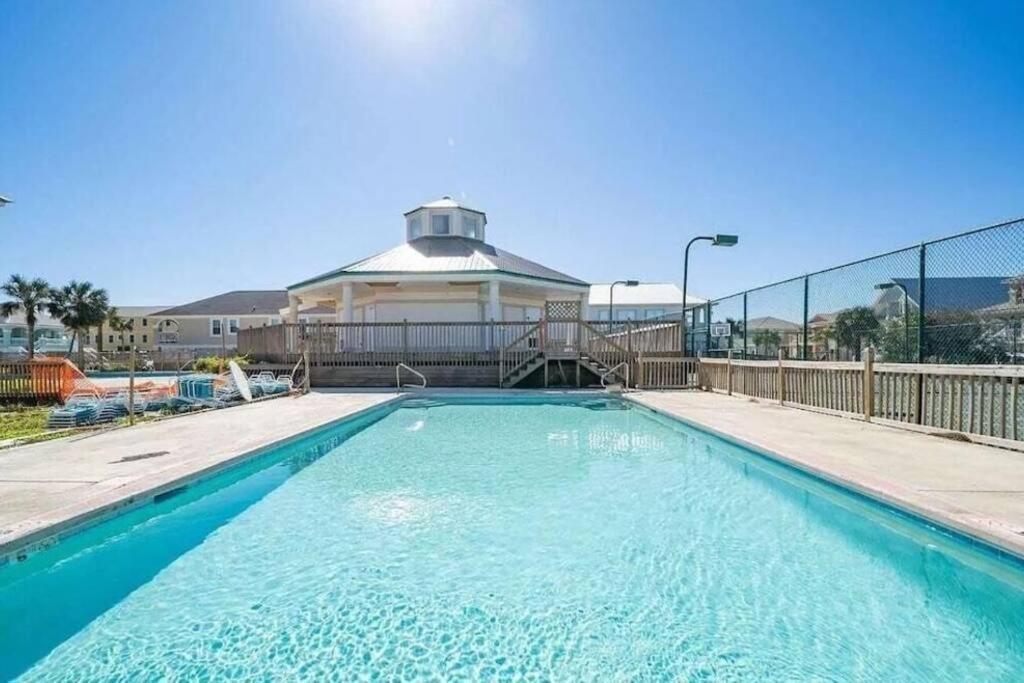 Eye-Catching Property W/ Picturesque Coastal Views Gulf Shores Eksteriør bilde