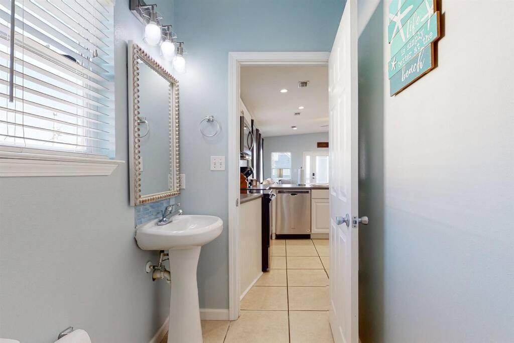 Eye-Catching Property W/ Picturesque Coastal Views Gulf Shores Eksteriør bilde